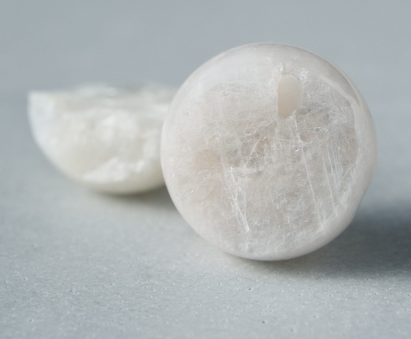 Лунный камень